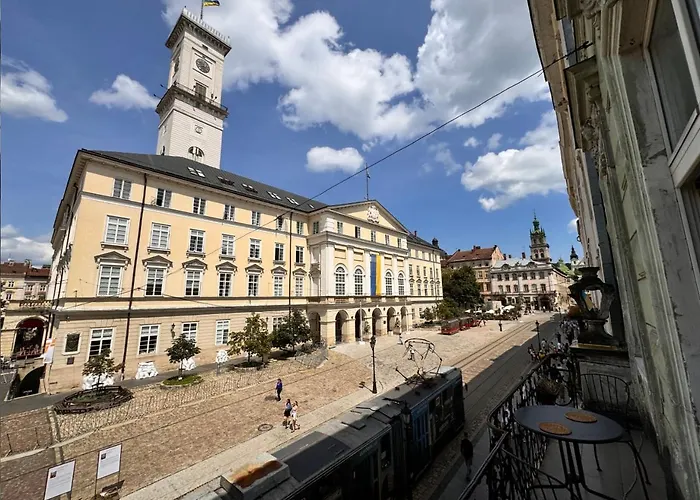 на площі ринок, 20 * Lwów