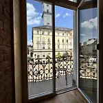 на площі ринок, 20 Lwów